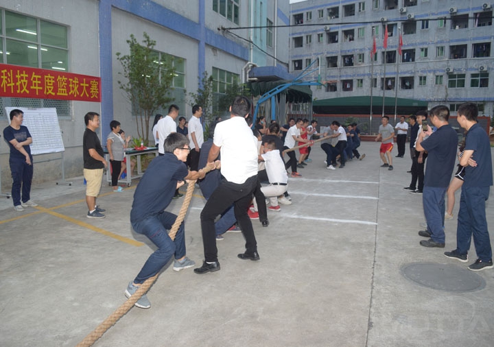 越達(dá)UV打印機(jī)廠家2018年舉行一年一度的拔河比賽